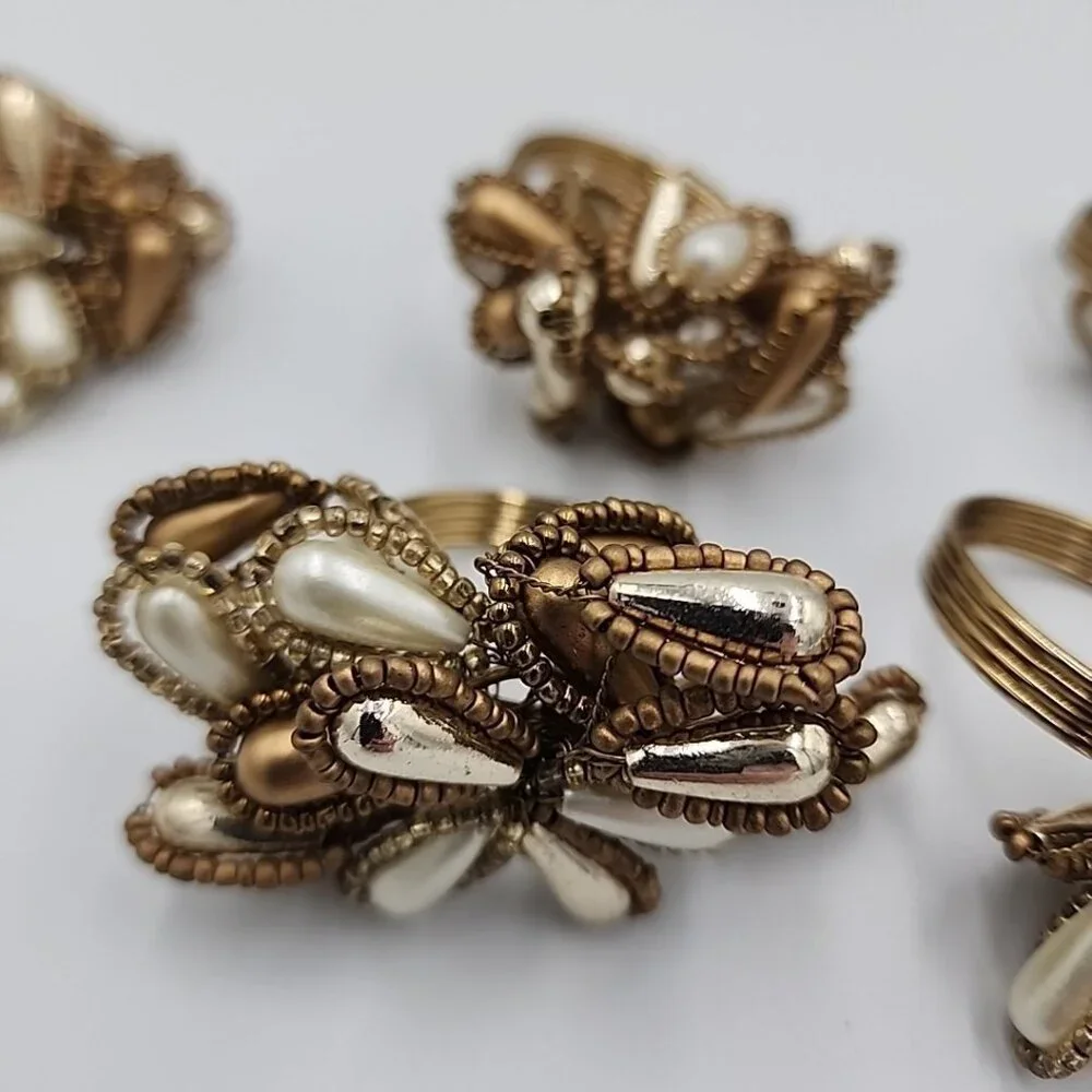 KIM SEYBERT GOLD & SILVER GLASS BEADED BAUBLE NAPKIN RINGS Set Of 7
